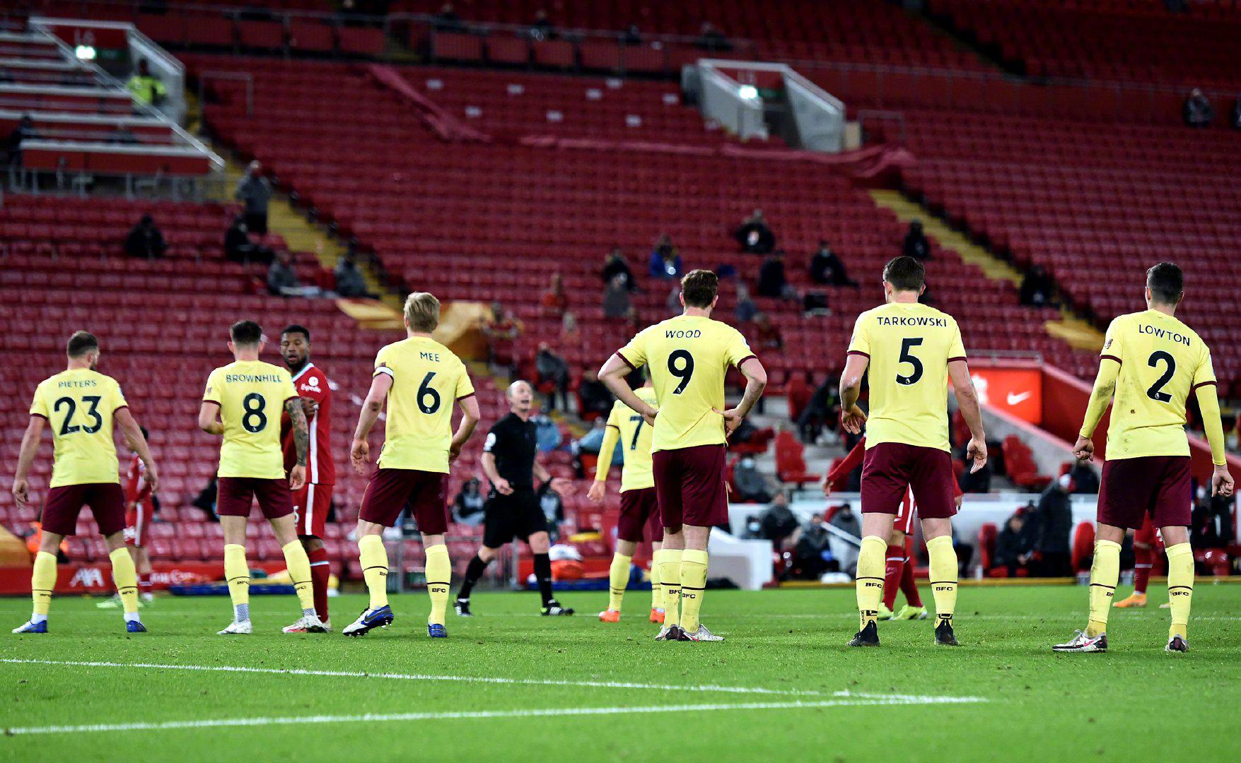 效避免了这 效避免了这